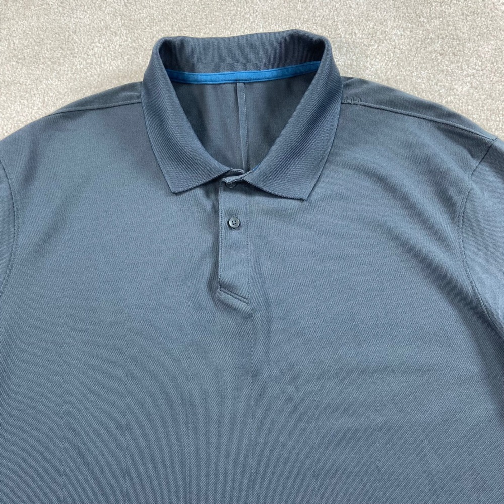 Lululemon Polo Shirt Mens XL Gray Short Sleeve Evolution Tech Performance